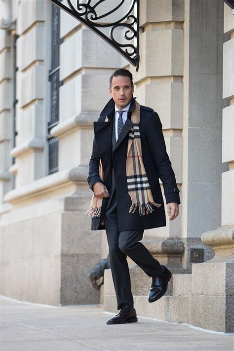 how to wear a mens burberry scarf|burberry scarf men's outlet.